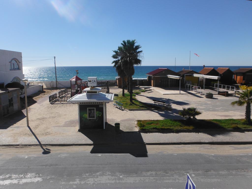פארו Aeromar Beach Hotel מראה חיצוני תמונה