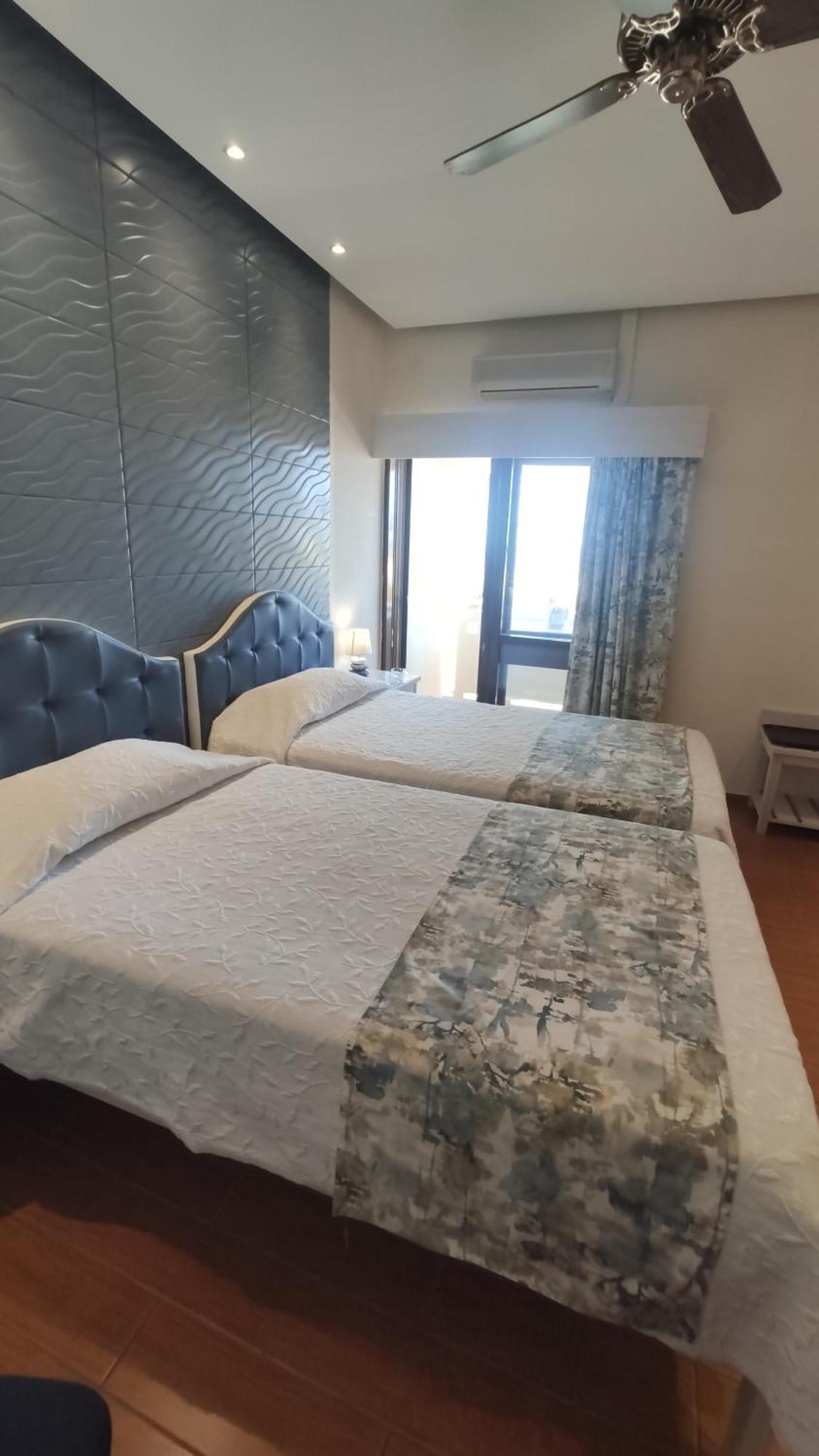 פארו Aeromar Beach Hotel מראה חיצוני תמונה