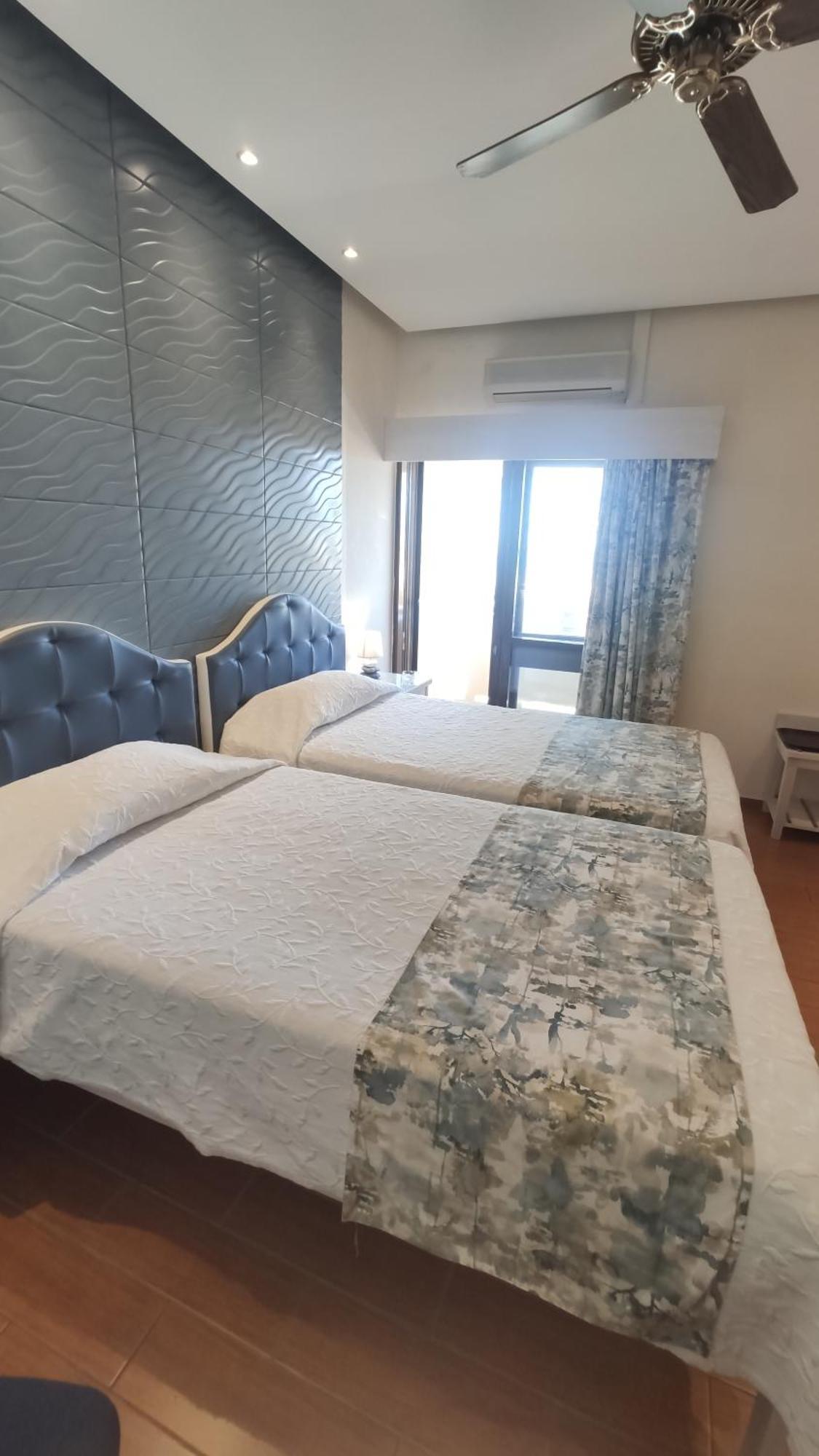 פארו Aeromar Beach Hotel מראה חיצוני תמונה